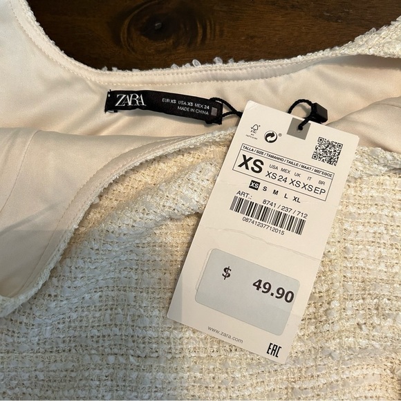 Zara NWT Off White Boucle’ Sleeveless Fully Lined Fit & Flare Mini Dress Sz. XS - Picture 11 of 16